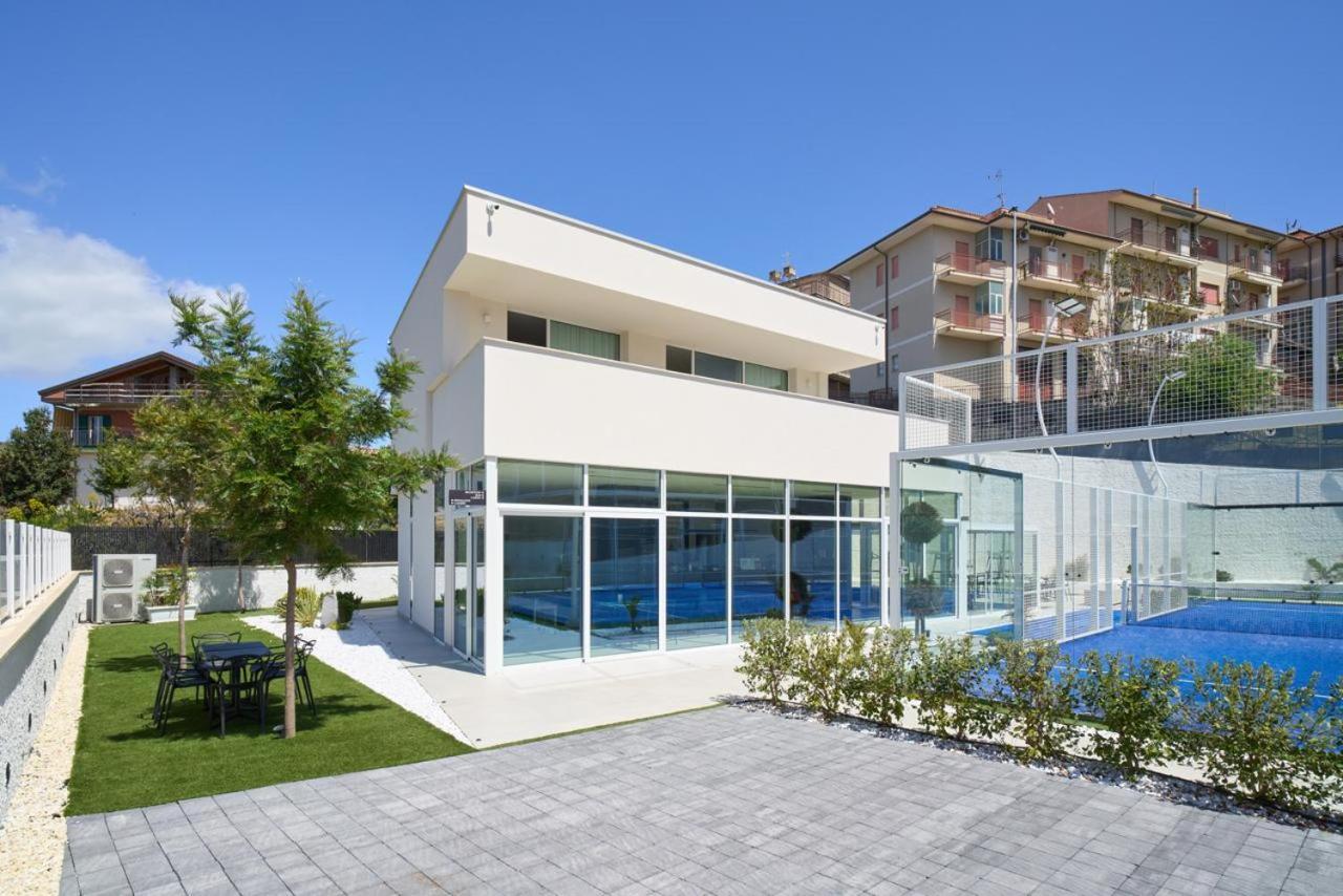 Kepos Bronte Hotel Kültér fotó